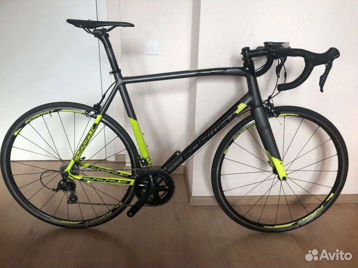 Шоссейный велосипед 9кг format 2223 Shimano Sora