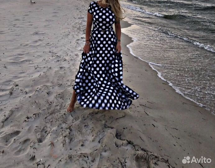 Платье в пол из атласа