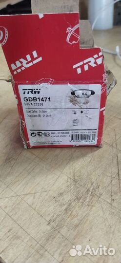 Колодки тормозные TRW Zafira / Astra B новые