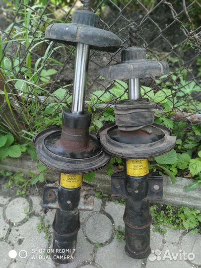 Стойки передние для Мерседеса