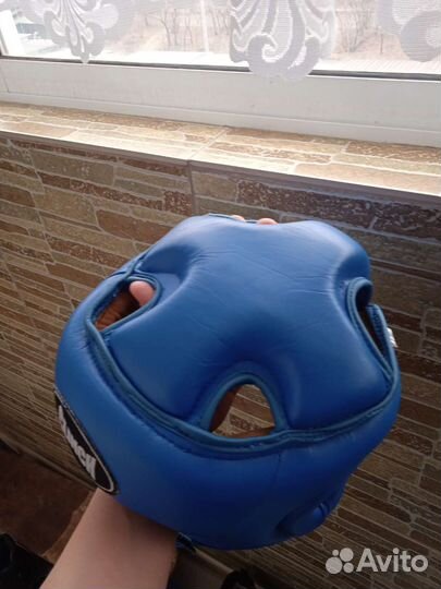 Боксëрский шлем