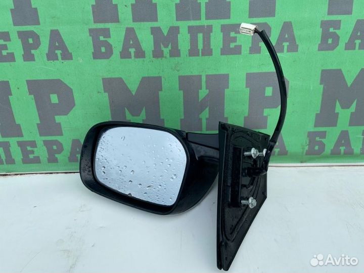 Зеркало заднего вида боковое правое Toyota Corolla
