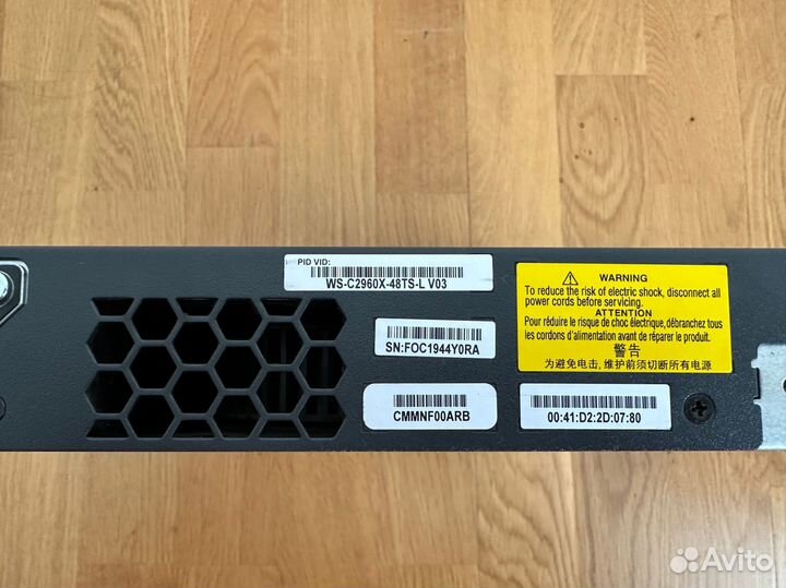 Коммутатор Cisco C2960X-48TS-L