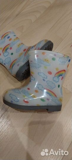 Резиновые сапоги