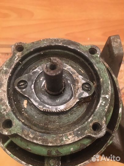 Электродвигатель бу для токарного станка 3ф 2800об