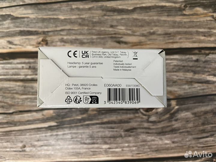 Фонарь налобный Petzl Tikkina 300. Новый