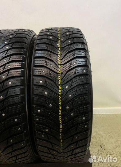 Kumho WinterCraft SUV Ice WS31 225/60 R17 99W
