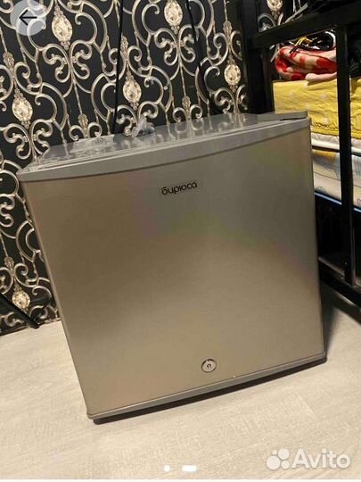 Холодильник мини новый Бирюса Б-М50 silver