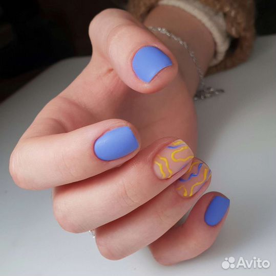 Маникюр, педикюр