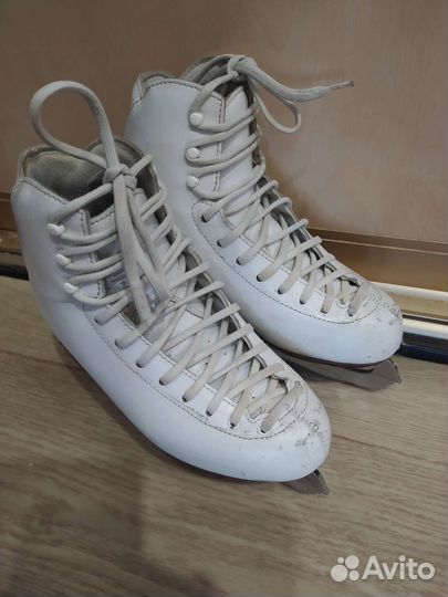 Фигурные коньки risport exellence 225