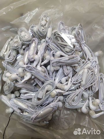 Наушники проводные в ассортименте