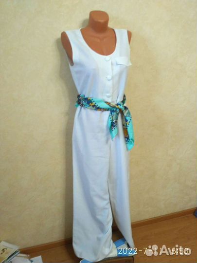 Комбинезон белый