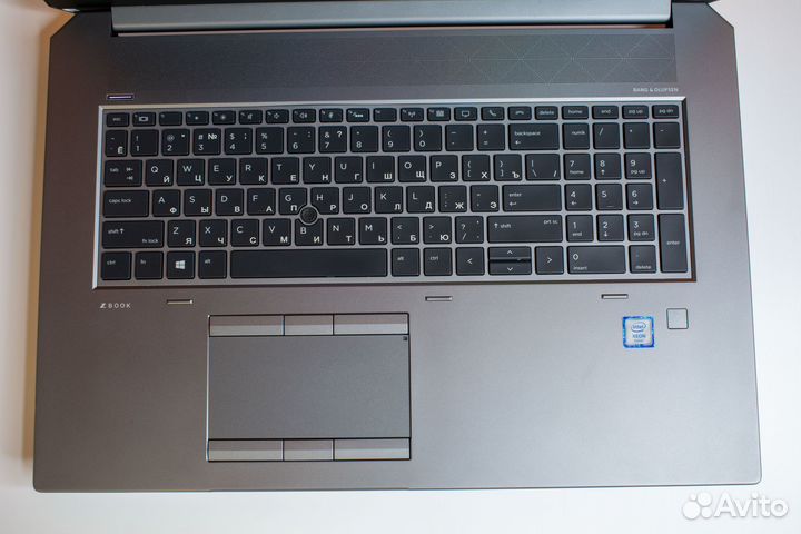 Hp zbook 17 g5/ Xeon/32 gb 512gb/8gb video