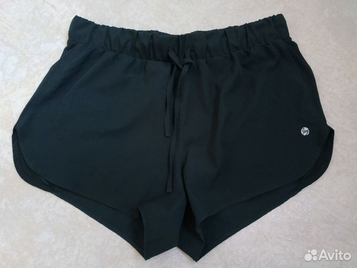 Спортивные шорты, новые, размер S