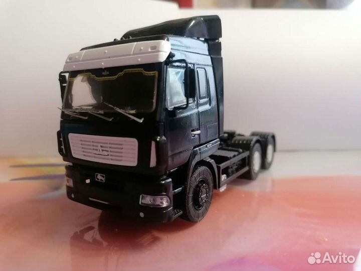 Маз-6430 конверсия, перекрас кабины