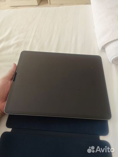 iPad Pro 12.9 (2022) m2 256 Gb Wi-Fi