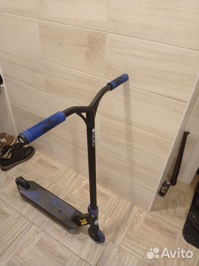 Трюковой самокат