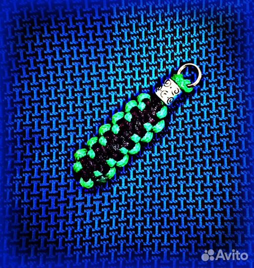 Брелок из микрокорда