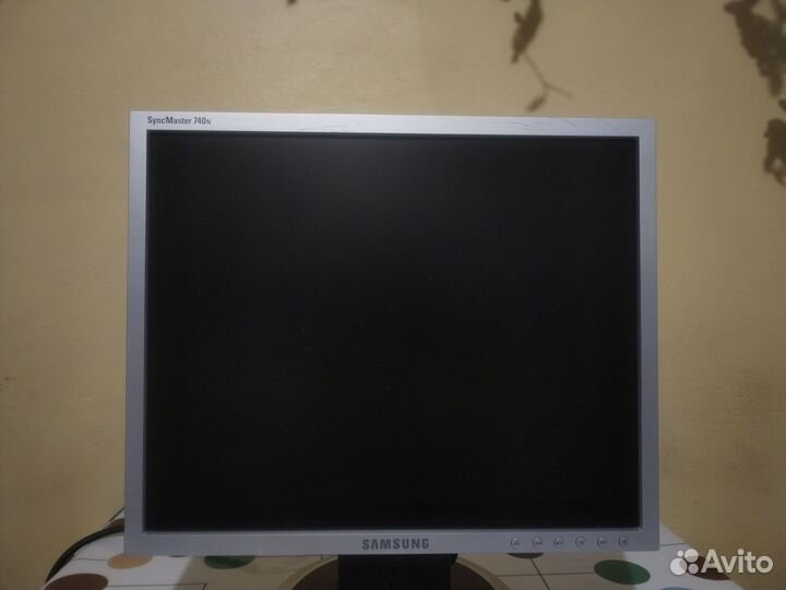 Монитор Samsung syncmaster 740n