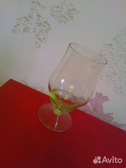 Бокалы,рюмки,стопки