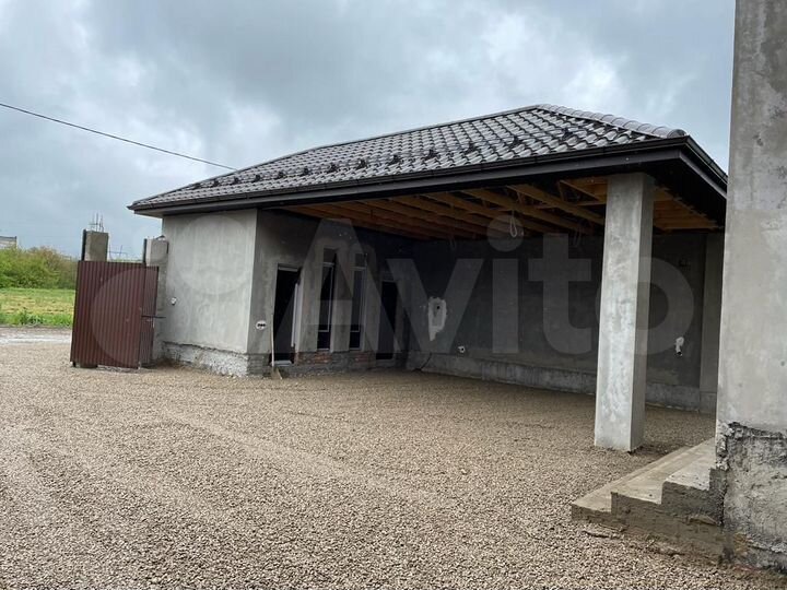 Дом 330 м² на участке 5 сот.