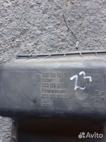 Корпус воздушного фильтра Volkswagen Lt