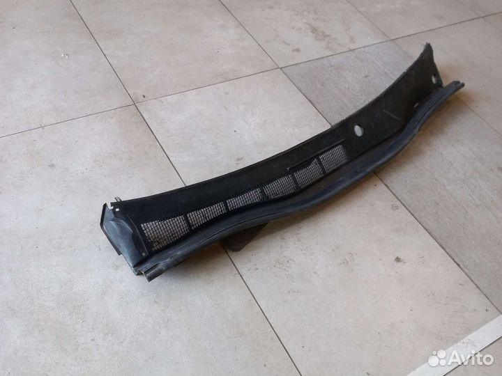 Водосток жабо лобового стека Toyota Camry 50 55