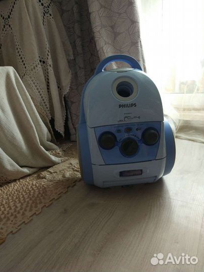 Пылесос Philips FC 9071