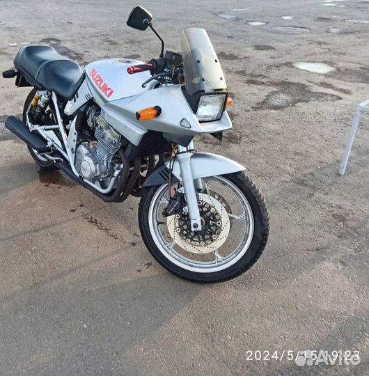 Suzuki Katana gsx400s