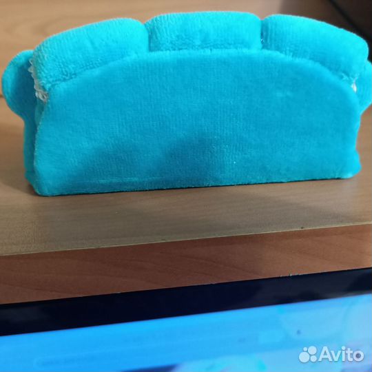 Мягкий диванчик для кукол