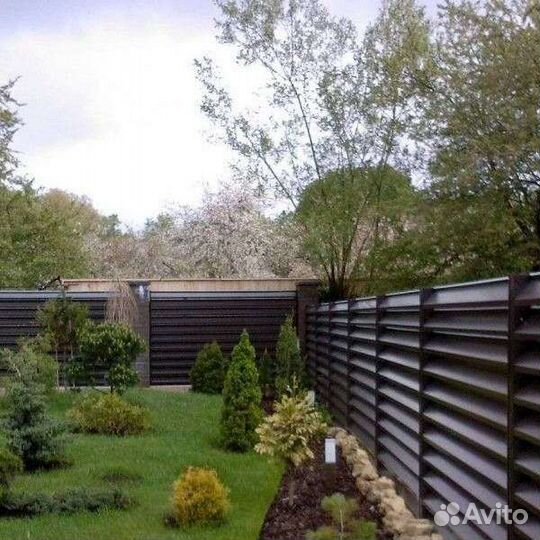 Современные металлические заборы Жалюзи