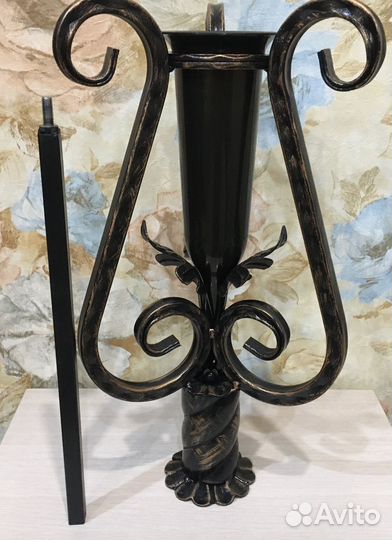 Ваза ритуальная кованная