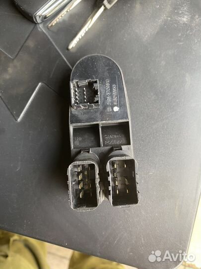 Блок клавиш стеклоподъемников