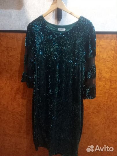 Нарядное платье