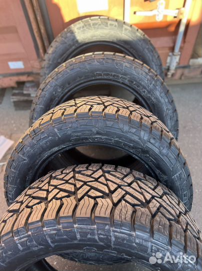 Fuel Gripper A/T 325/50 R22 127S