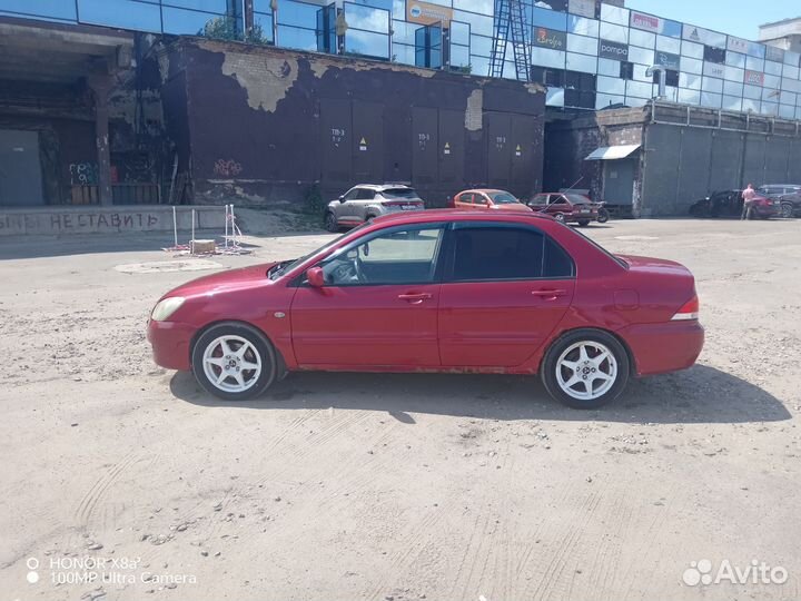 Mitsubishi Lancer 1.6 МТ, 2005, 305 000 км