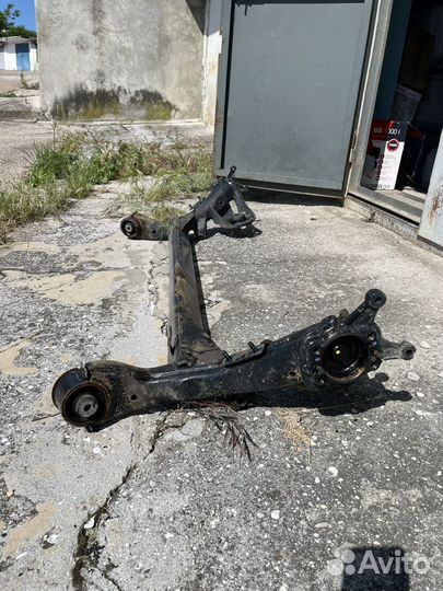 Задняя балка на hyundai solaris 1