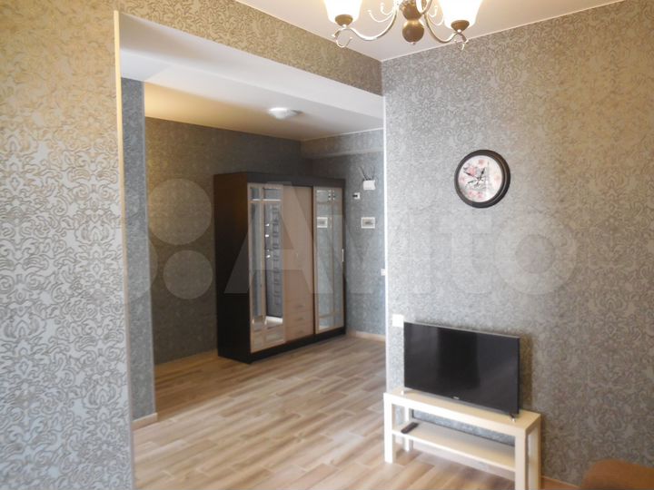 2-к. квартира, 48 м², 6/10 эт.