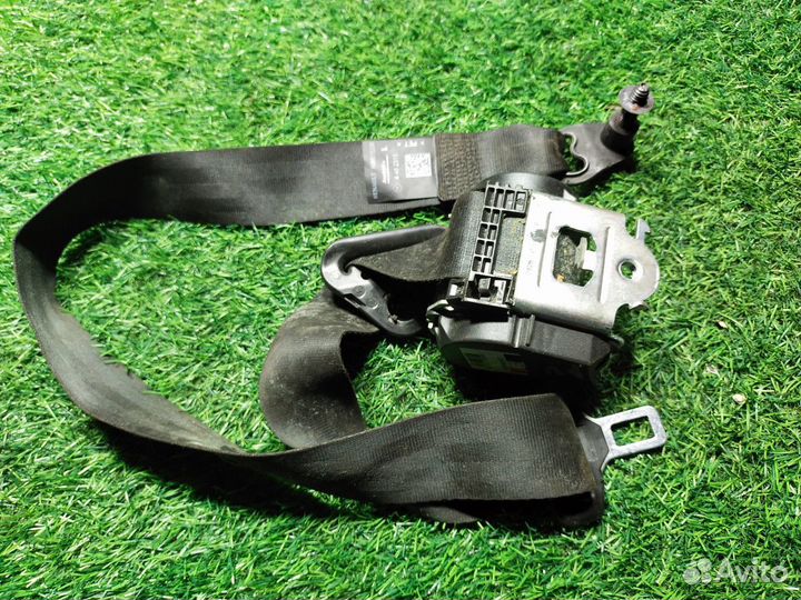 Ремень безопасности Renault Logan I