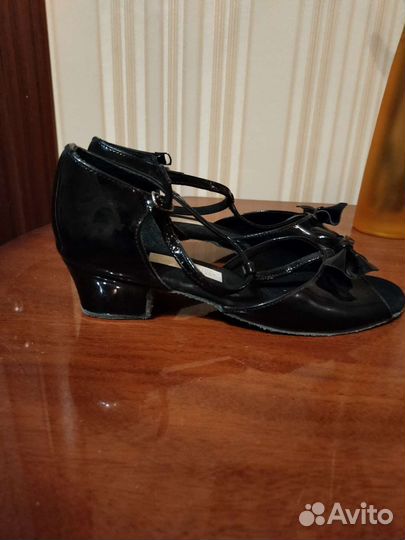 Туфли для бальных танцев