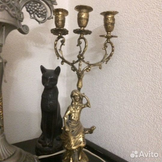 Старинный подсвечник бронза