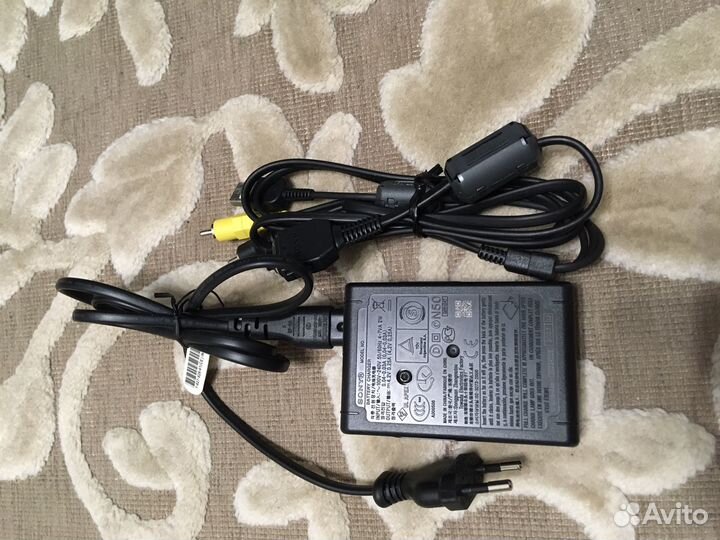 Зарядник для фотоаппарата sony ceiber short