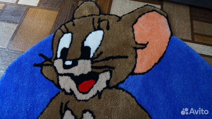 Тафтинговый ковёр ручной работы