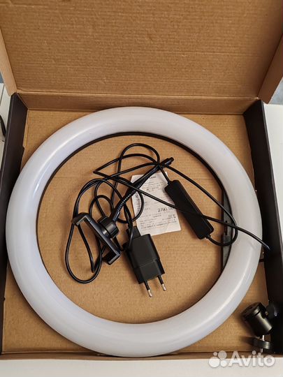 Новая цветная кольцевая лампа