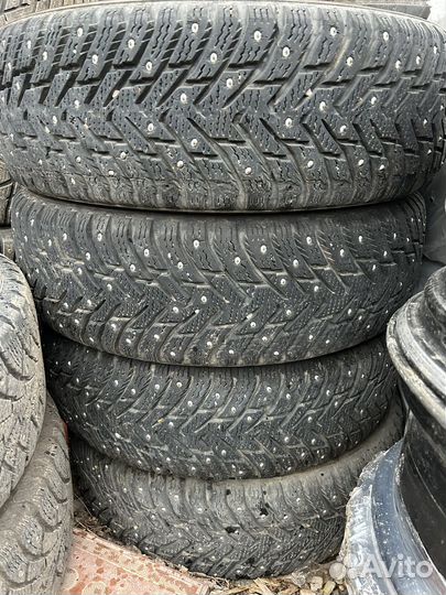 Nokian Tyres Hakkapeliitta 8 185/70 R14