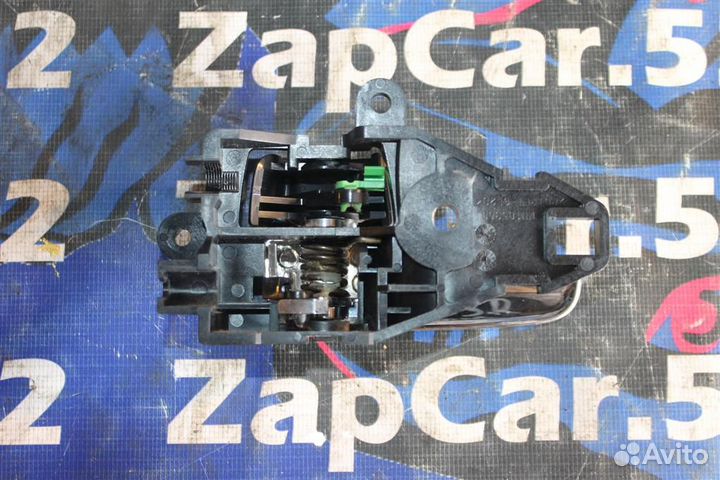 Ручка двери внутренняя Ситроен Ц-Кроссер / хл