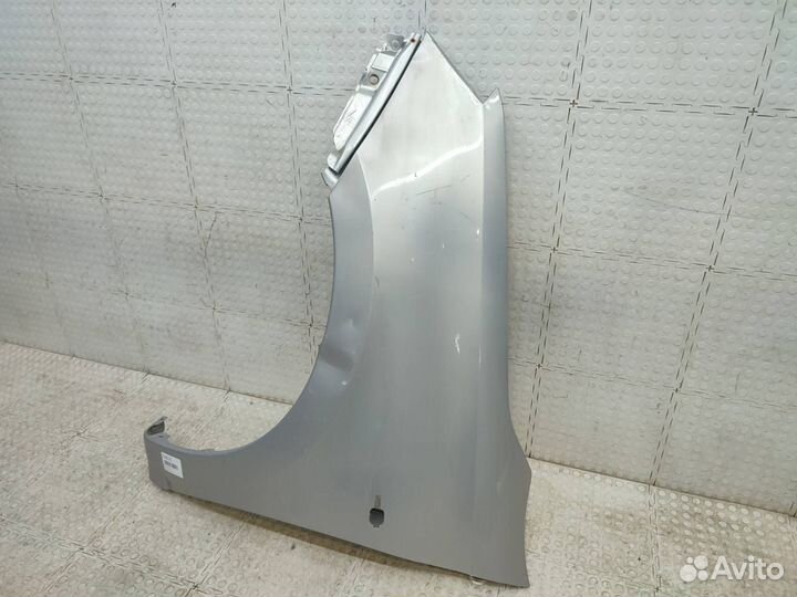 Крыло переднее левое Лада Гранта 2018