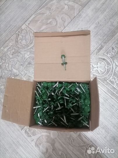 Саморезы кровельные 4.8*29