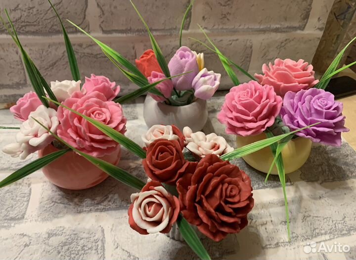 Цветы из мыла в гипсовом горшочке