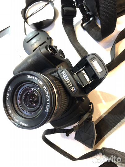 Цифровой фотоаппарат Fujifilm FinePix hs20exr